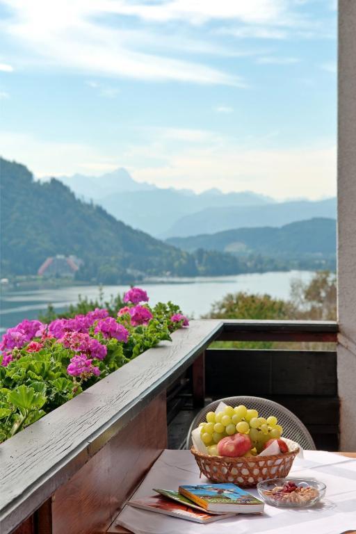 Schuetzenhof Aparthotel Sattendorf Ngoại thất bức ảnh